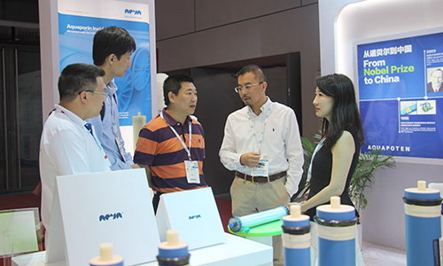 博通(tōng)水(shuǐ)通(tōng)道(dào)蛋白(bái)膜實現產品商業化(huà)在終端凈水(shuǐ)器(qì)中應用(yòng)